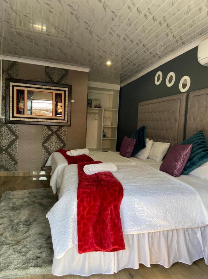 Nsuku Bed And Breakfast Thulamahashi 외부 사진